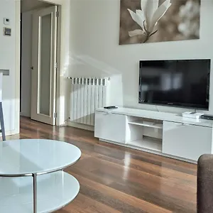 Apartament Via Augusta 153