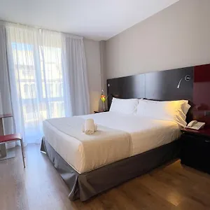 3* 호텔 Sm 산트 안토니
