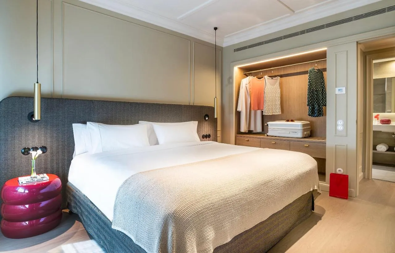 El Avenida Palace Barcelona 4*,  Spain