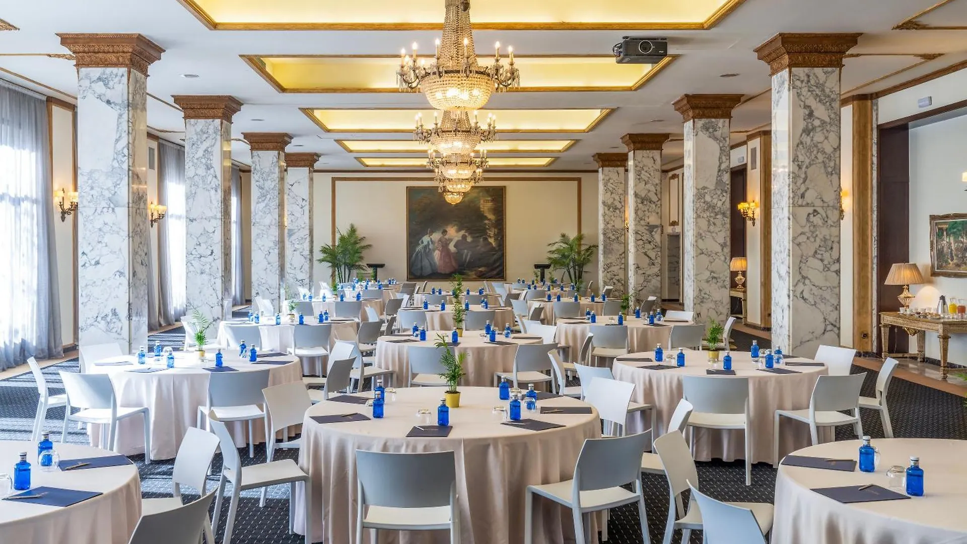 El Avenida Palace Barcelona Hotel