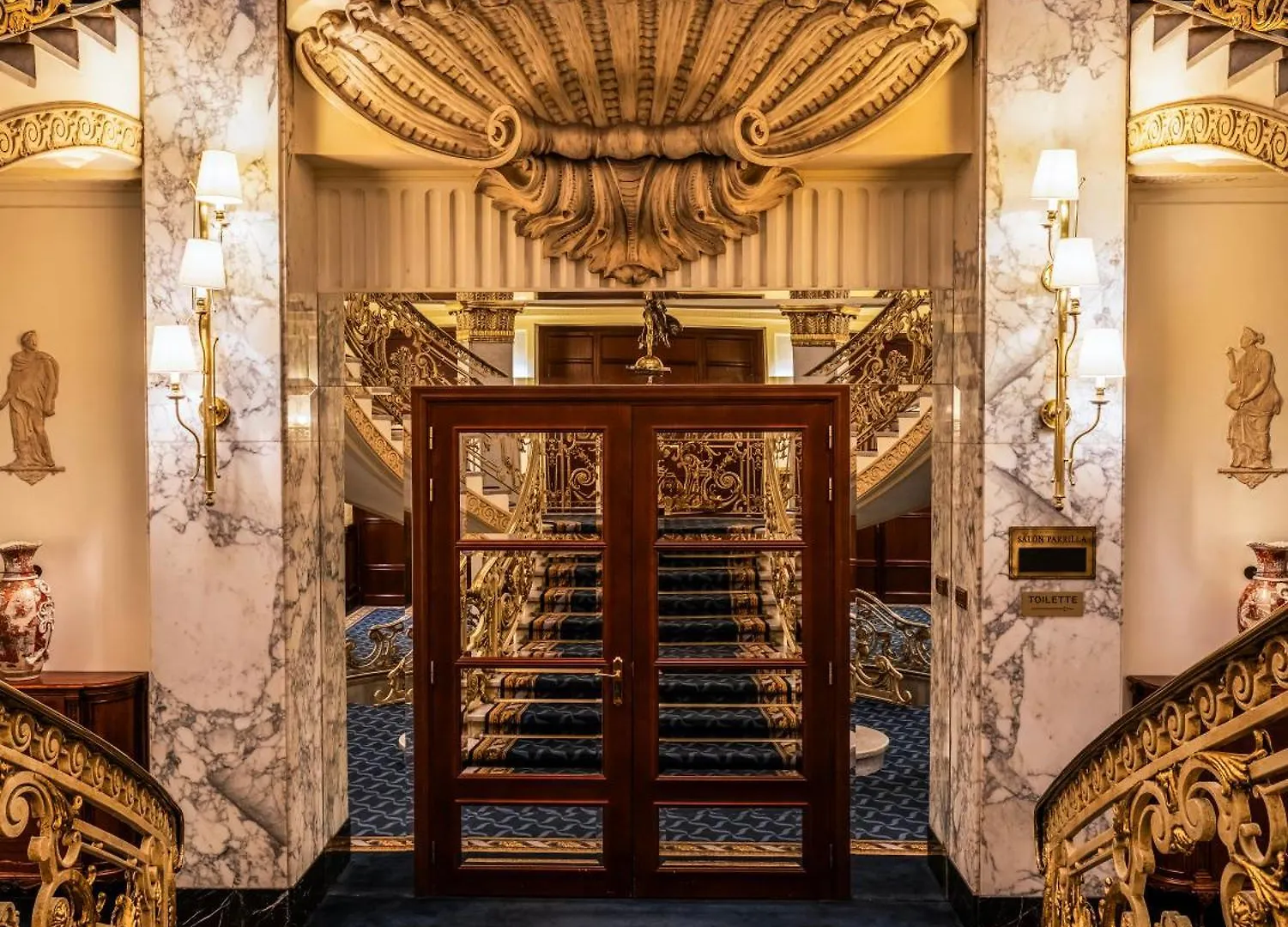 El Avenida Palace Barcelona 4*,