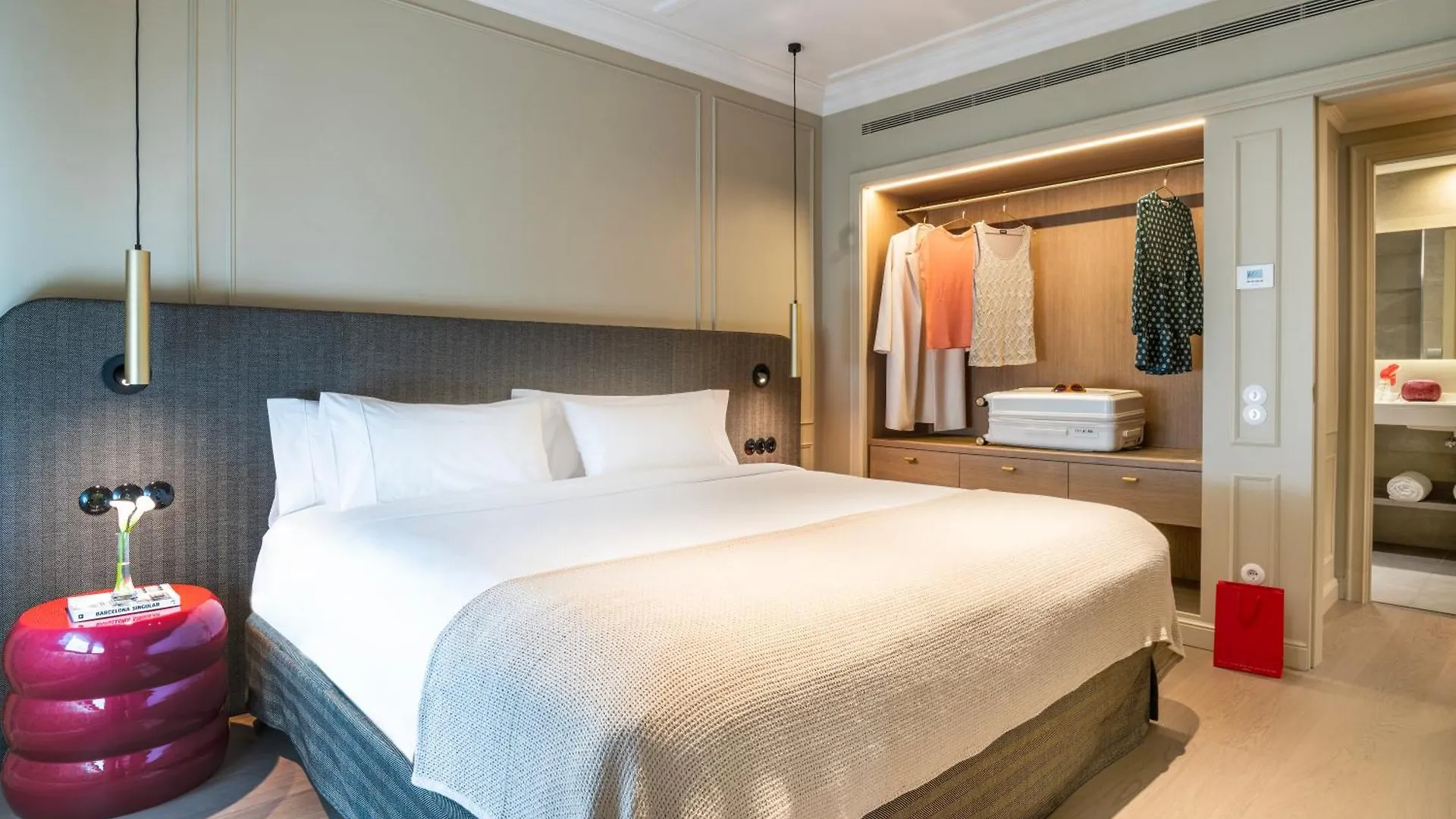 El Avenida Palace Barcelona 4*,