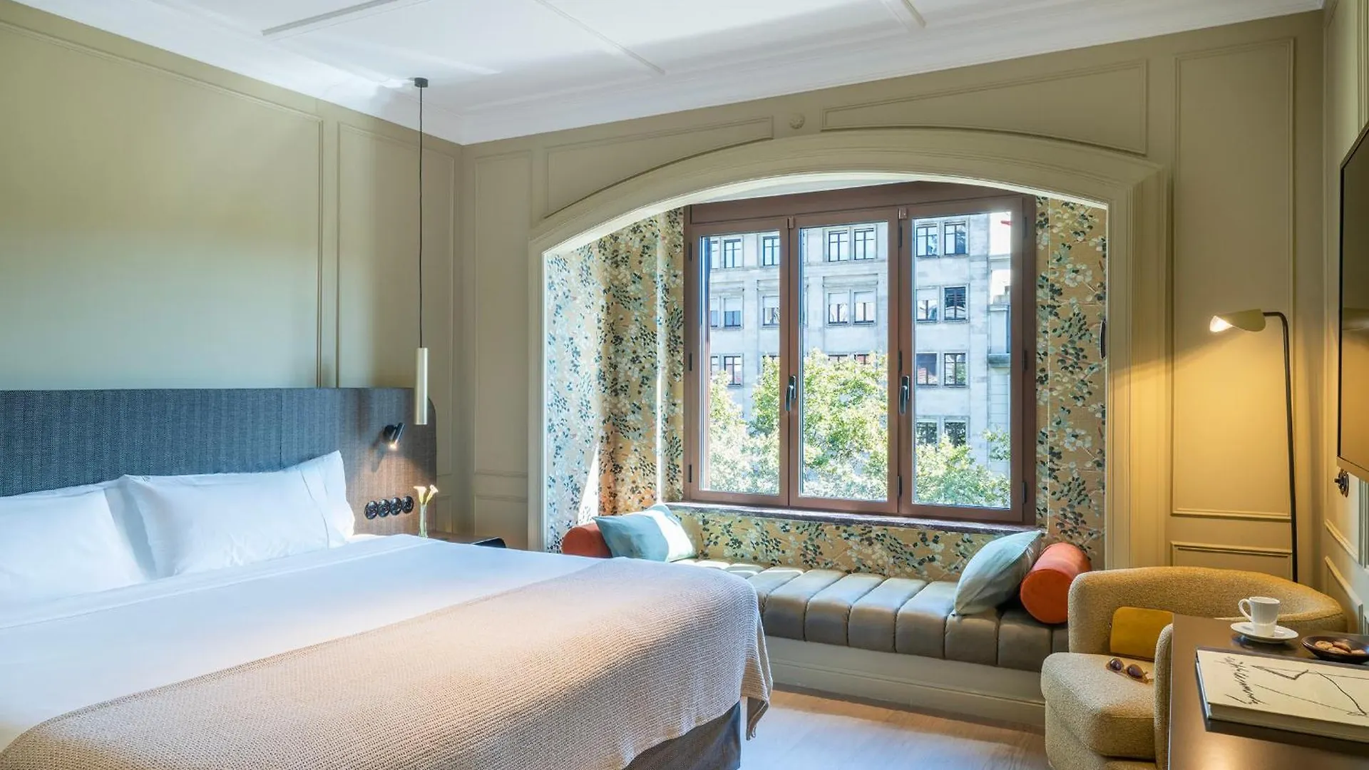 **** Hotel El Avenida Palace Barcelona Spain