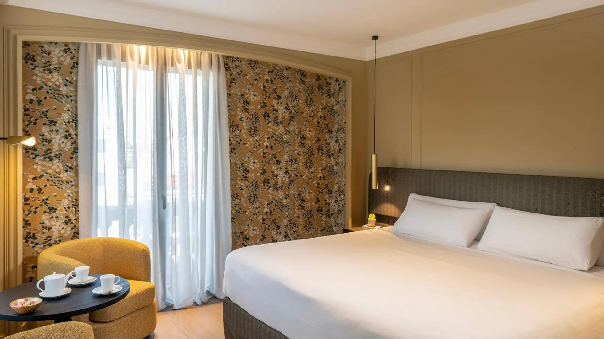 El Avenida Palace Barcelona Hotel