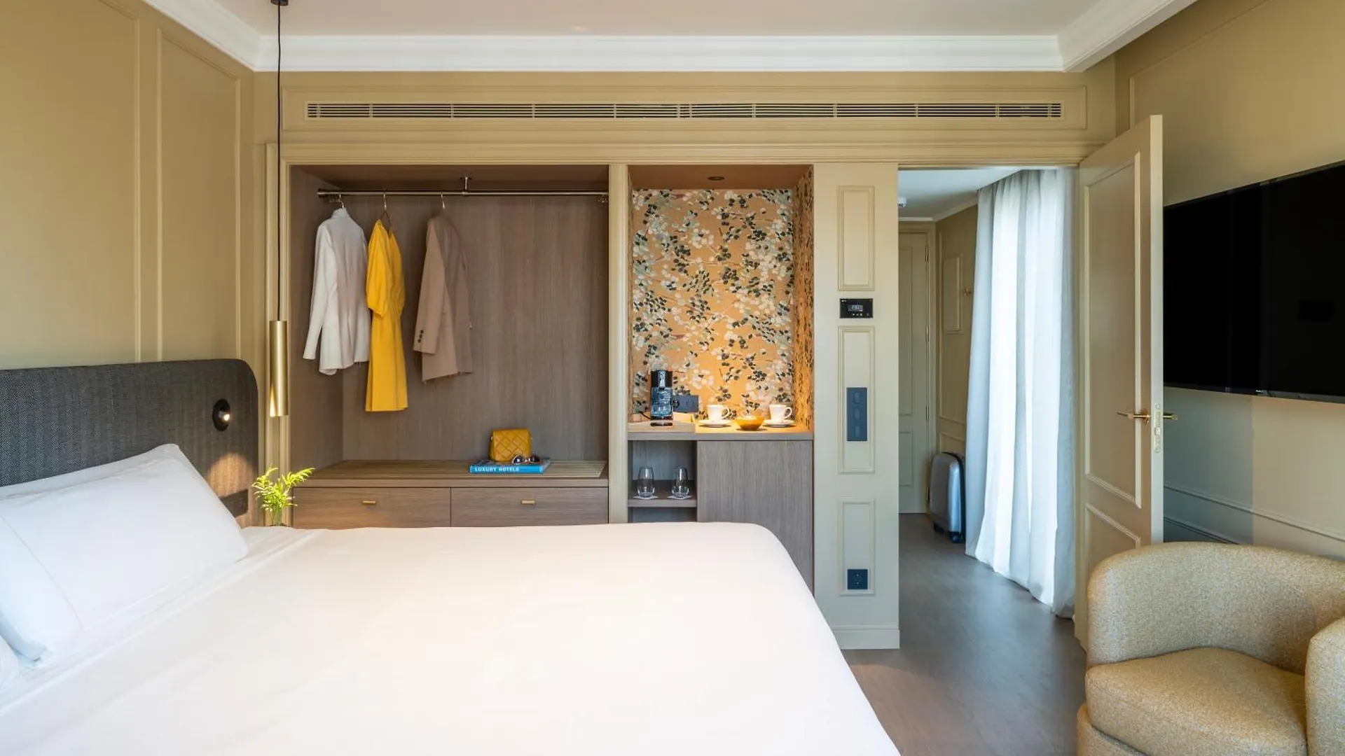 El Avenida Palace Barcelona Hotel