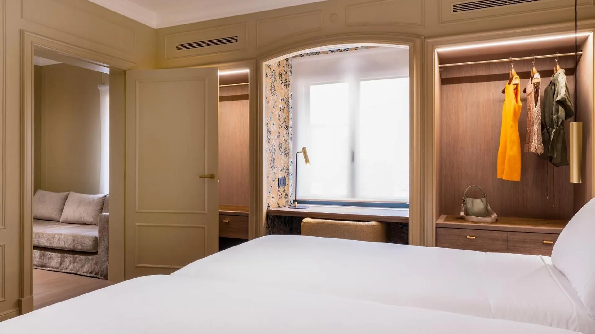 El Avenida Palace Barcelona Hotel